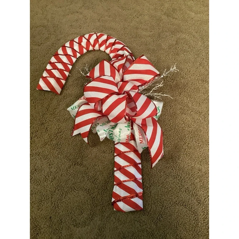 Christmas Wreath, Candy Cane Red White 21 x 14 New
